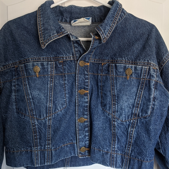 Vintage Cropped Denim Jacket - Picture 3 of 7